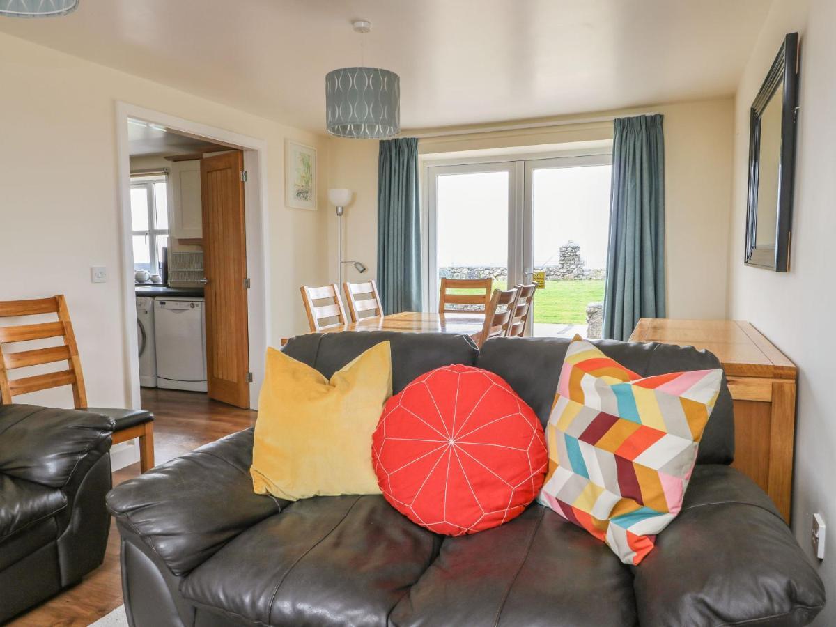 Drosgl Villa Llangefni Buitenkant foto